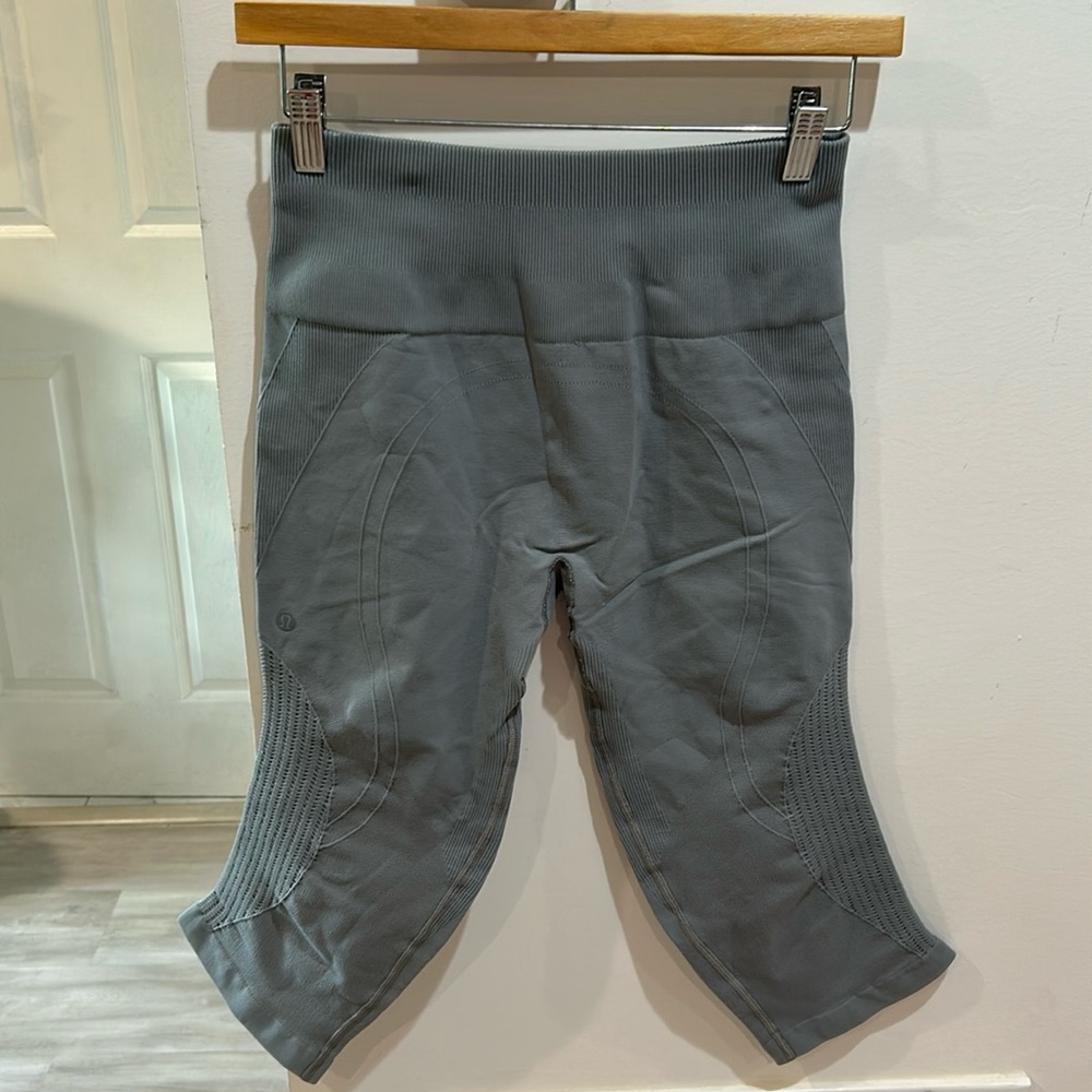 Lululemon Cropped Leggings
